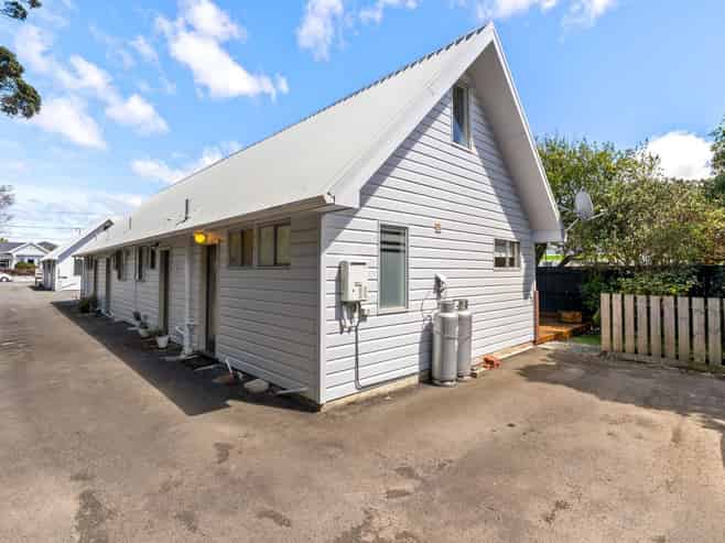 7/17 Udy Street, Petone