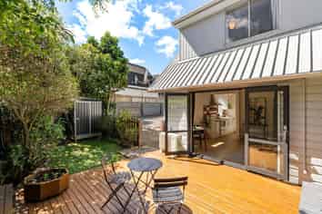 7/17 Udy Street, Petone