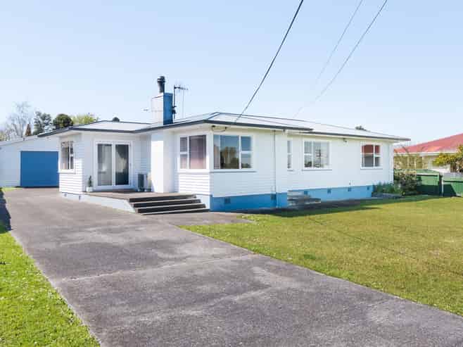 19 Haggitt Street, Feilding