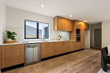 129 Silverstream Road, Crofton Downs