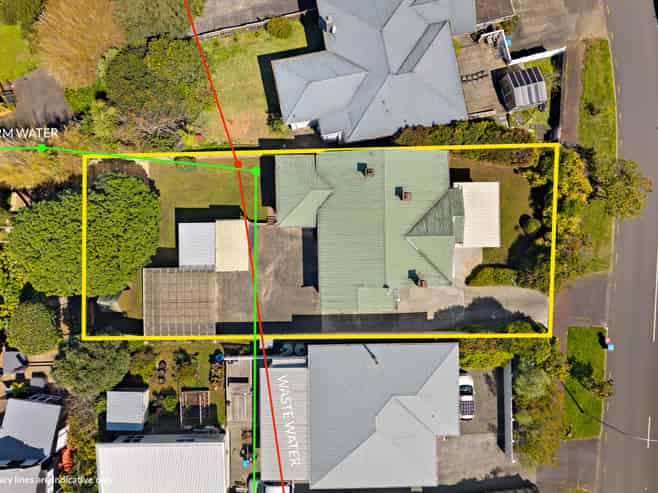 77 Woodward Road, Mount Albert