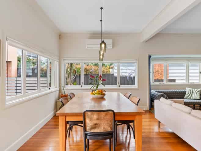 75 Owairaka Avenue, Mount Albert