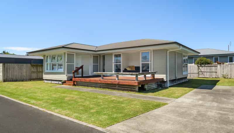 15A Sandleigh Drive, Athenree