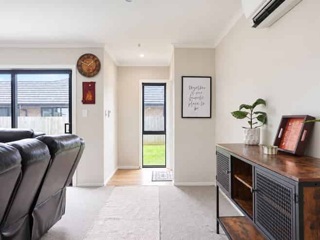 1A Arahi Place, Rototuna North