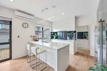 13 Spyglass Street, Red Beach