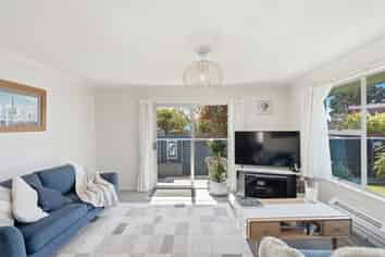 6A Takapu Place, Bromley