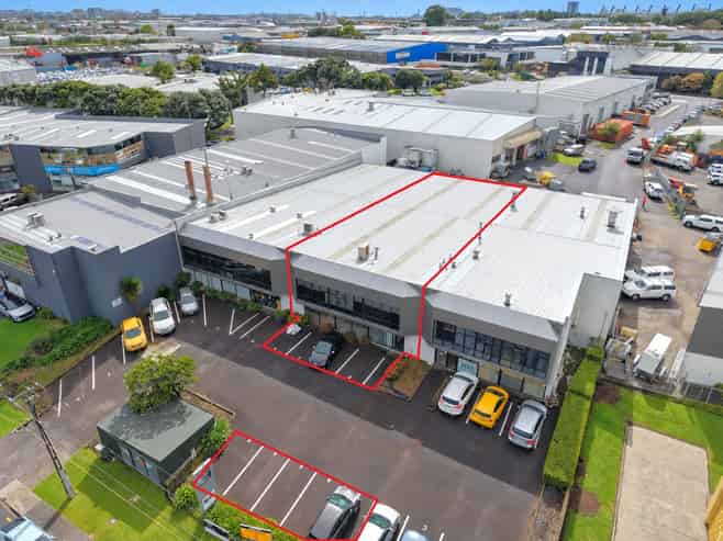 Ample Car Parks & Ready to Go!