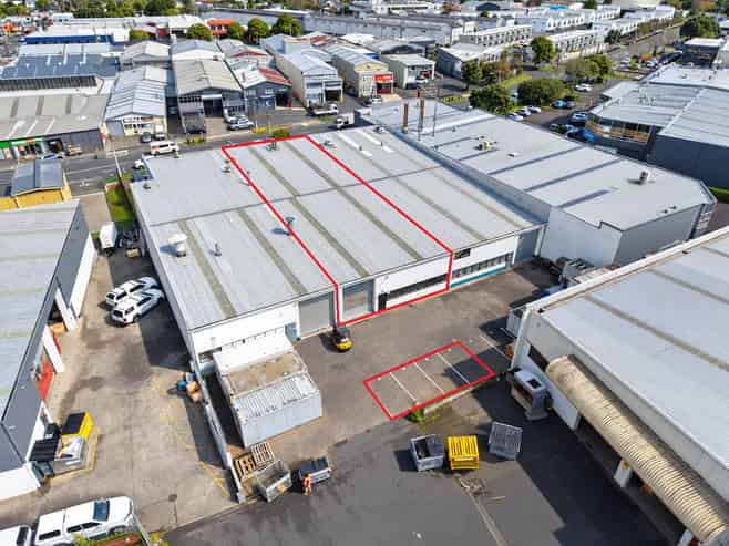 Ample Car Parks & Ready to Go!