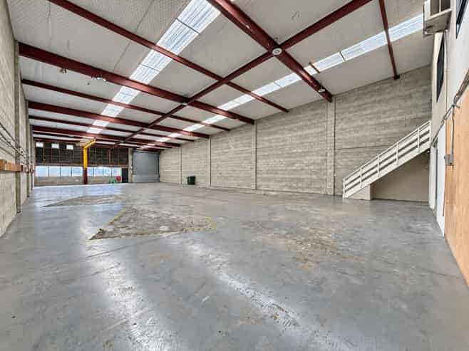 Ample Car Parks & Ready to Go!