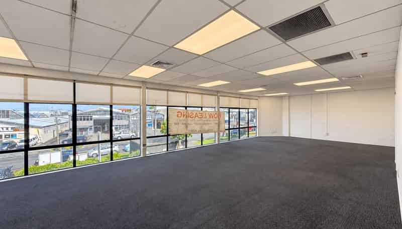 b/112 Mays Road, Onehunga