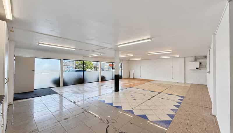 b/112 Mays Road, Onehunga