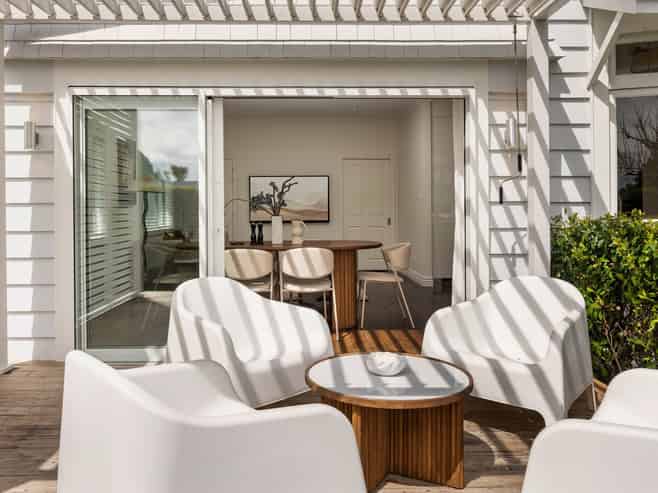 2 Harlston Road, Mount Albert