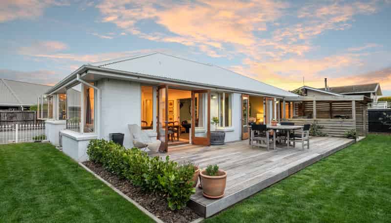 169 Grimseys Road, Redwood