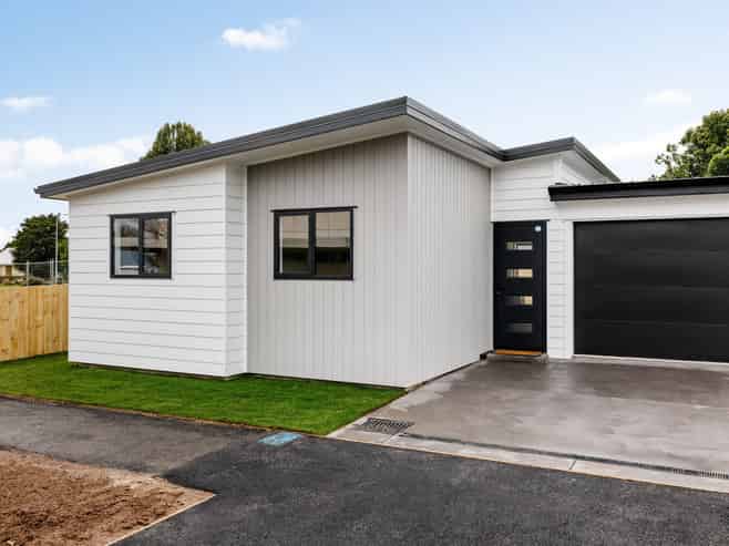 2/1 Williams Place, Fairfield