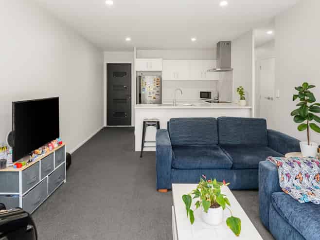 2/1 Williams Place, Fairfield