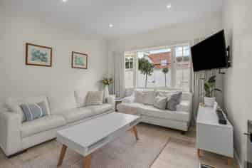 25 Hinau Street, Eastbourne