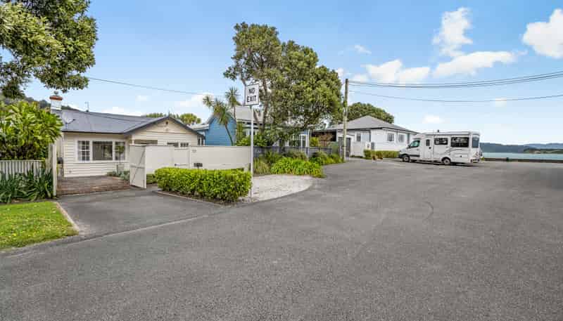 25 Hinau Street, Eastbourne
