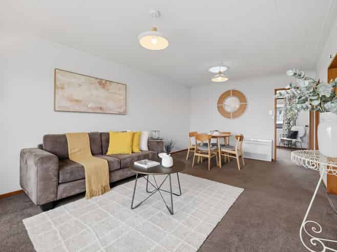 17A Argyle Street, Mosgiel