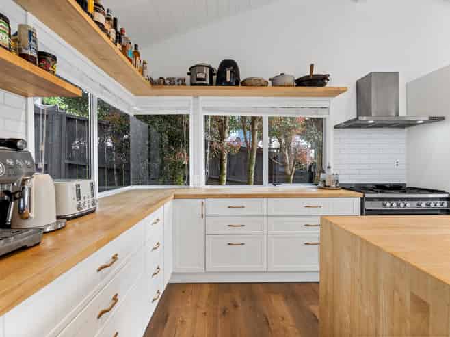2 Mabbett Lane, Waimauku