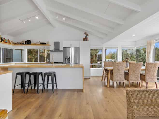 2 Mabbett Lane, Waimauku