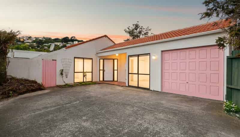 42A Argentine Avenue, Miramar