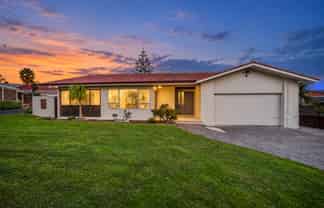 19 Matuhi Rise, Henderson