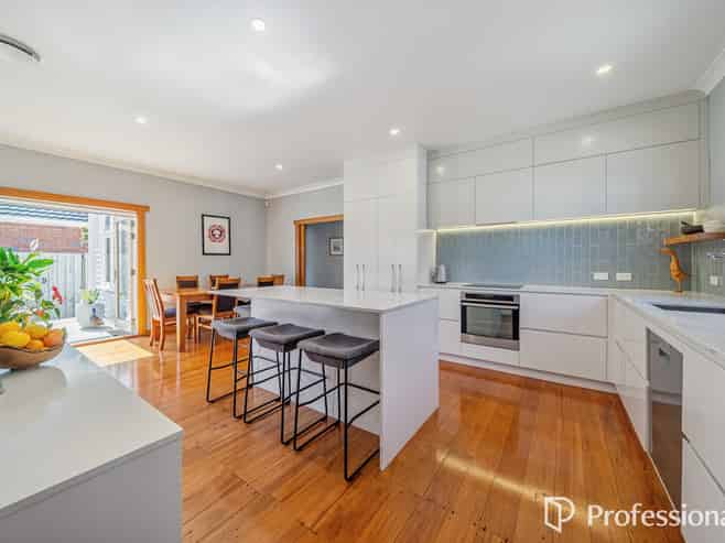 18 Birdwood Road, Waterloo