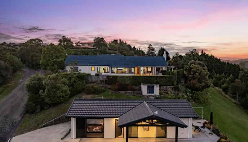9 Kaimata Road, Bay View