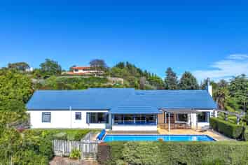 9 Kaimata Road, Bay View