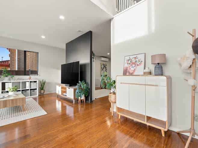 35 Dromoland Drive, Flat Bush