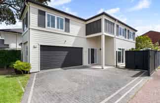 68A Ngataringa Road, Devonport