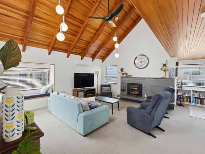 5A La Salle Drive, Westown