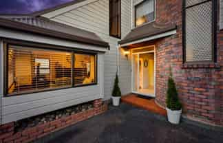 5A La Salle Drive, Westown