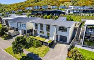 32 Lacebark Lane, Woodridge