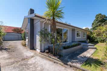 14 Clouston Crescent, Fenton Park