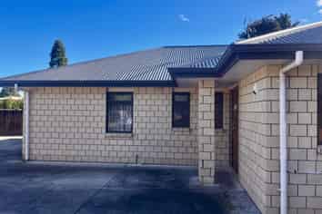 9D Kakanui Avenue, Hillcrest
