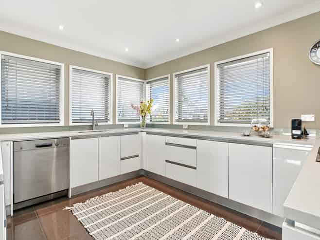 82 Palm Springs Boulevard, Papamoa