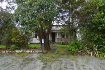 129 Russell Street, Westport