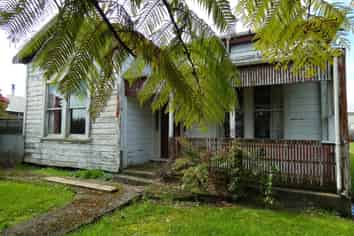 129 Russell Street, Westport
