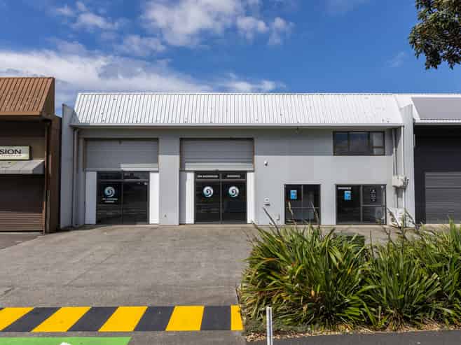 Prime Mount Owner Occupier Opportunity