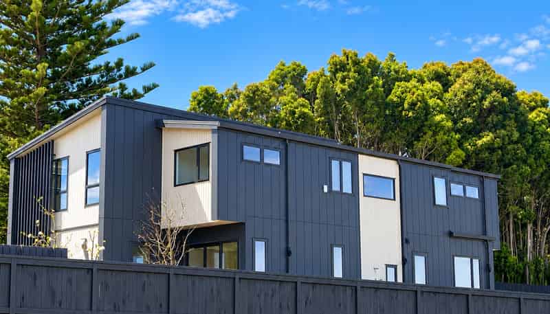 4/55 Spencer Road, Oteha