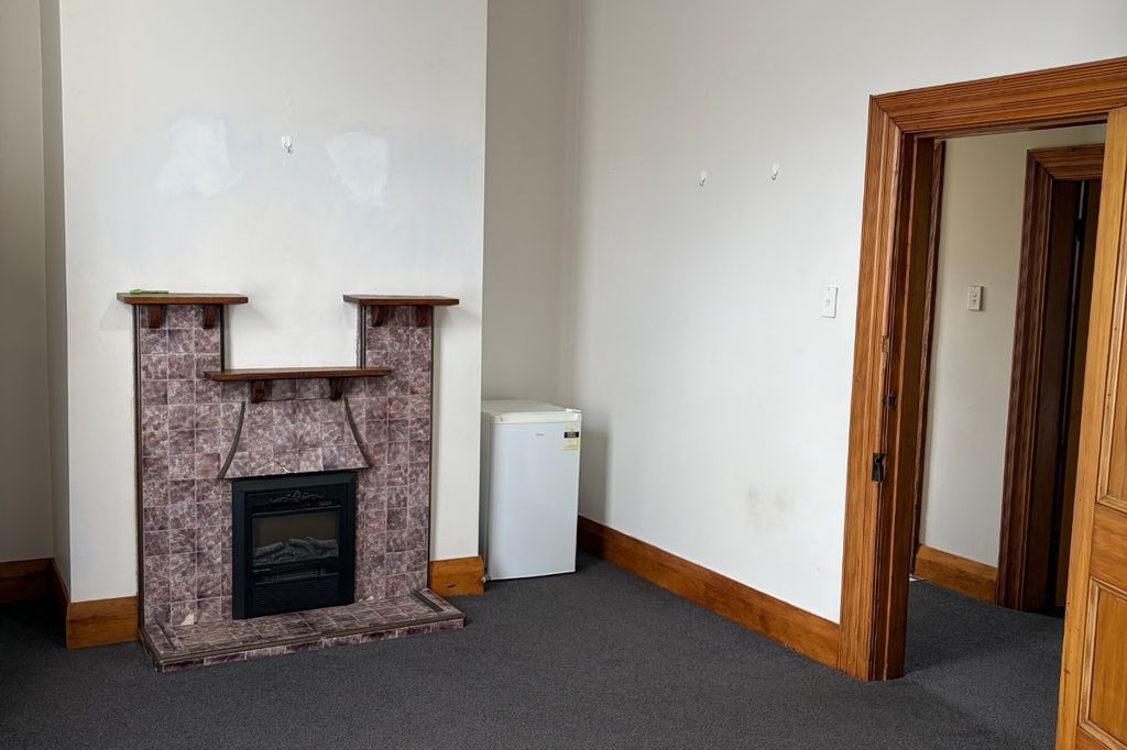 Room 3/66 Sydney Street, Petone 4