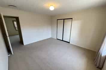 2/245 Nayland Road, Stoke