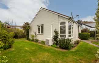 1/11 Celia Street, Redcliffs