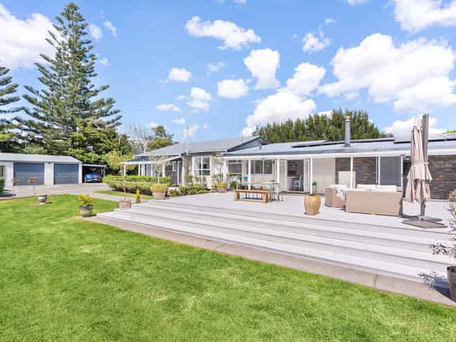 1402 Glenbrook Road, Glenbrook