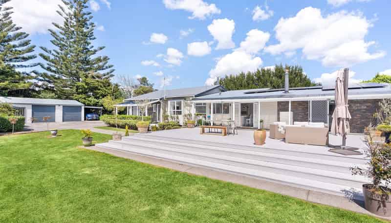 1402 Glenbrook Road, Glenbrook