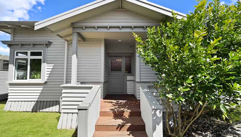64A Fifth Avenue, Enderley