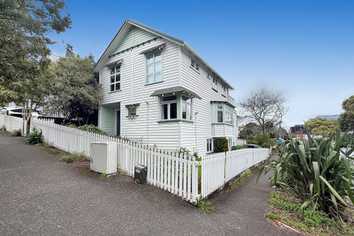14 Carlton Gore Road, Grafton