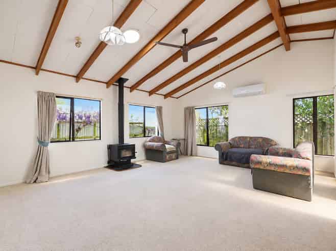 22 Kesteven Avenue, Parkvale