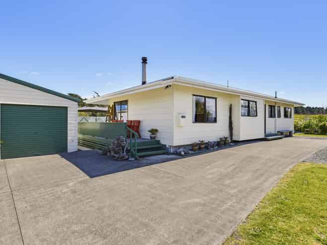 15 Muaupoko Street, Hokio Beach
